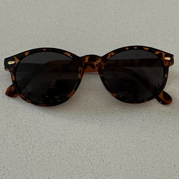 Accessories - Bifocal Reading Sunglasses 2.00 Magnification